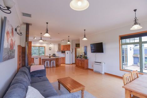 Photo of property in 24 Stephen Road, Browns, Winton, 9781