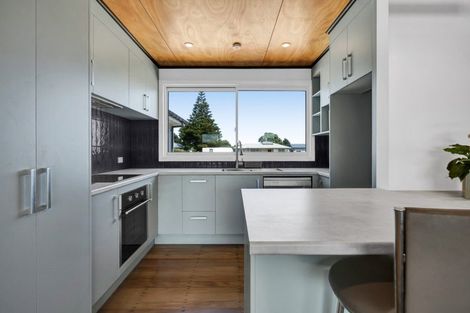 Photo of property in 35 Dorset Street, Opunake, 4616