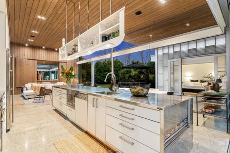 Photo of property in 64 Taumata Road, Omaha, 0986