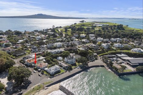 Photo of property in 4 Cheltenham Road, Devonport, Auckland, 0624