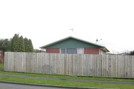 Photo of property in 11 Villa Place, Bell Block, New Plymouth, 4312
