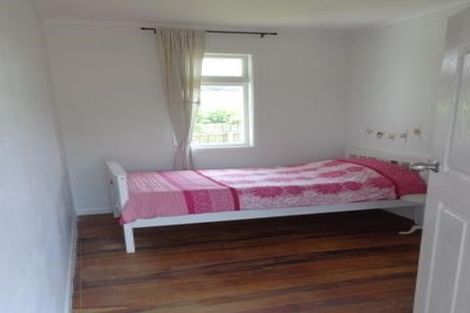 Photo of property in 1/29 Tahi Terrace, Glen Eden, Auckland, 0602