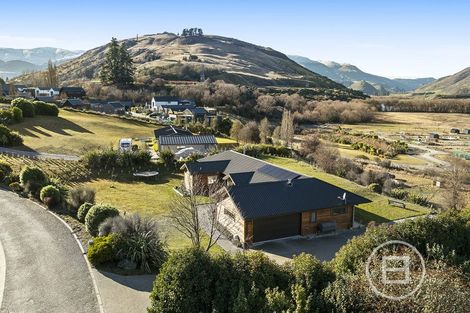 Photo of property in 50 Judge And Jury Drive, Lake Hayes, Queenstown, 9304