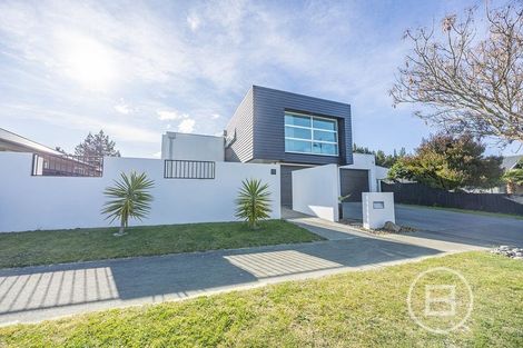 Photo of property in 12 Reka Street, Parklands, Christchurch, 8083