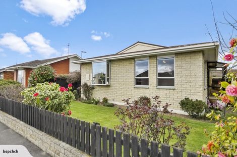 Photo of property in 1/60 Veitches Road, Casebrook, Christchurch, 8051