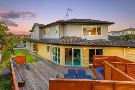 Photo of property in 41 Sapperton Drive, Henderson, Auckland, 0612