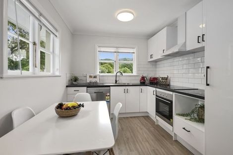 Photo of property in 7b Brown Street, Wallaceville, Upper Hutt, 5018