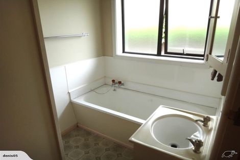 Photo of property in 3/24 Aikmans Road, Merivale, Christchurch, 8014