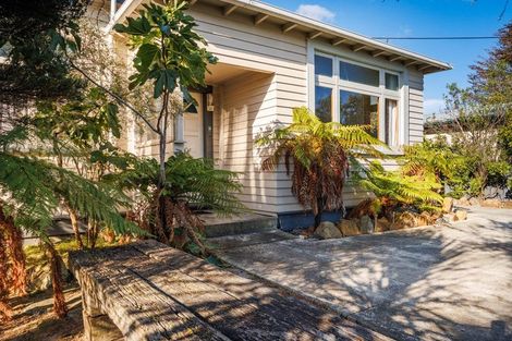 Photo of property in 1 Lytton Street, Feilding, 4702