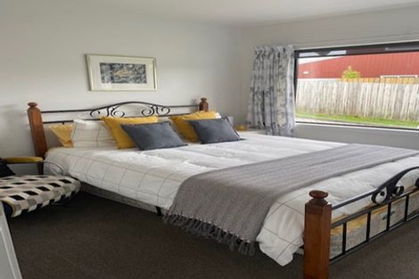 Photo of property in 19 Pohutukawa Drive, Cable Bay, 0420