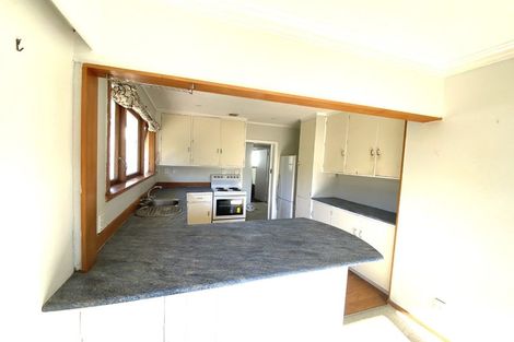 Photo of property in 32 Allen Terrace, Tawa, Wellington, 5028