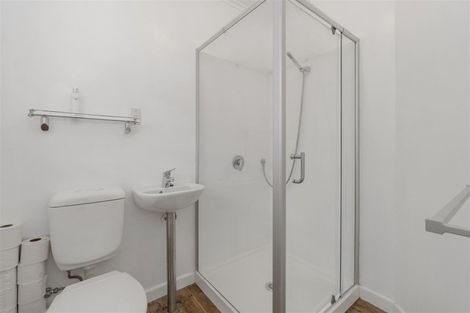 Photo of property in 50 Roberts Road, Te Atatu South, Auckland, 0610