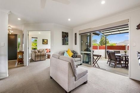 Photo of property in 39 Ridgedale Road, Silverdale, 0932