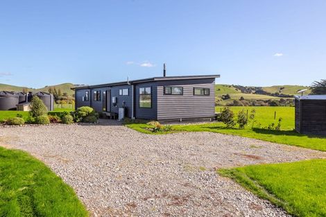 Photo of property in 34 Admiral Road, Gladstone, Masterton, 5883