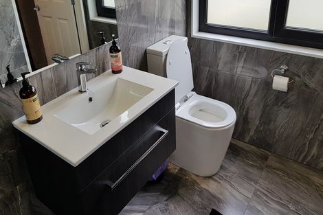 Photo of property in 71 Hokonui Drive, Gore, 9710