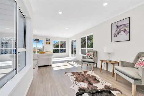 Photo of property in 21a Haven Crest, Somerville, Auckland, 2014