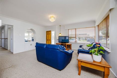 Photo of property in 21 Brynbela Court, Papakura, 2110