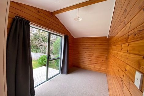 Photo of property in 30 Leaver Place, Weymouth, Auckland, 2103