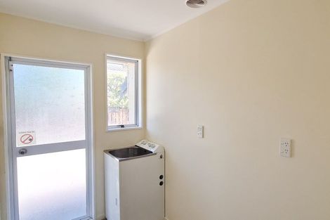 Photo of property in 66 Dominica Crescent, Grenada Village, Wellington, 6037