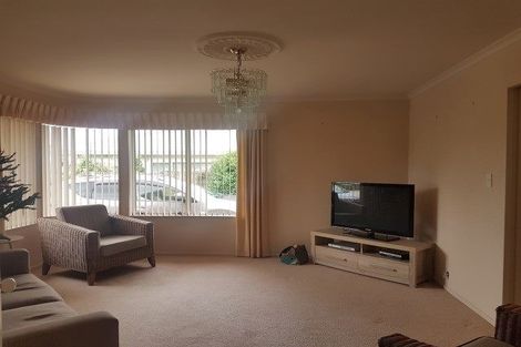 Photo of property in 43 Santa Monica Drive, Papamoa Beach, Papamoa, 3118