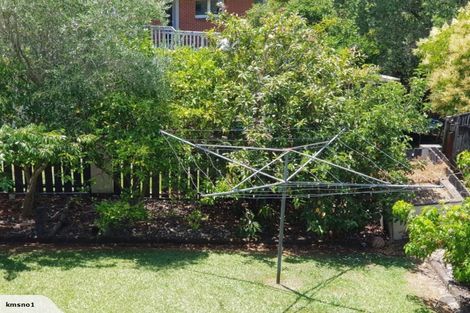 Photo of property in 22 Hartley Terrace, Massey, Auckland, 0614