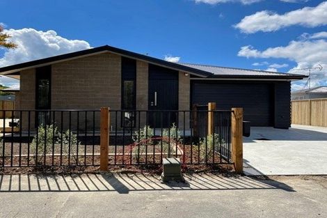 Photo of property in 1/85 Montgomery Crescent, Bader, Hamilton, 3206