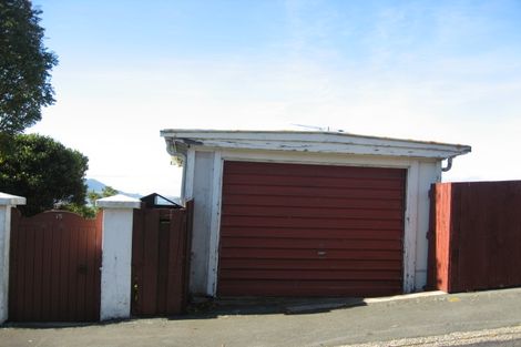 Photo of property in 15 Bangor Terrace, Kew, Dunedin, 9012