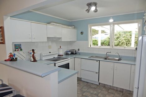 Photo of property in 96 Rangitane Loop Road, Kerikeri, 0294