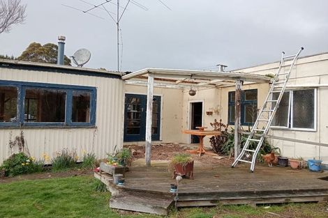 Photo of property in 1161 Clifden Highway, Rowallan, Tuatapere, 9691