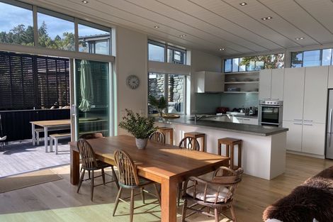 Photo of property in 43 Arrowtn-lke Hayes Road, Lake Hayes, Queenstown, 9371