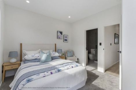 Photo of property in 4 Taukahiwi Road, Pukekohe, 2120