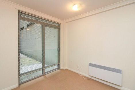 Photo of property in Monvie Apartments, 112/15 Holland Street, Te Aro, Wellington, 6011