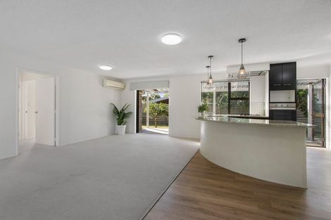 Photo of property in 15 Crossley Street, Katikati, 3129