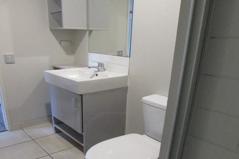 Photo of property in The Grand Apartments, 1d/4 Kell Drive, Albany, Auckland, 0632