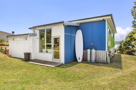 Photo of property in 14 Wainamu Road, Raglan, 3297