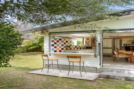 Photo of property in 218 Patuwai Drive, Whangamata, 3620