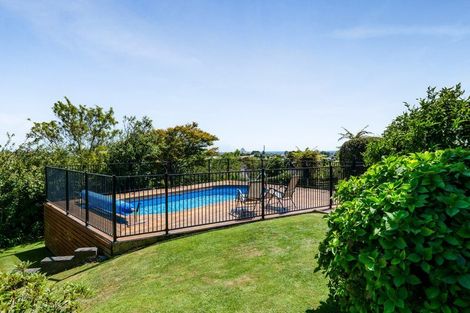 Photo of property in 138 Govett Avenue, Frankleigh Park, New Plymouth, 4310