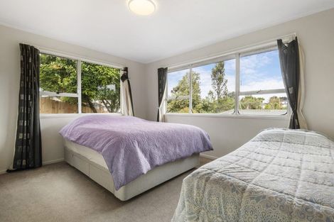 Photo of property in 51 Salamanca Road, Sunnynook, Auckland, 0620