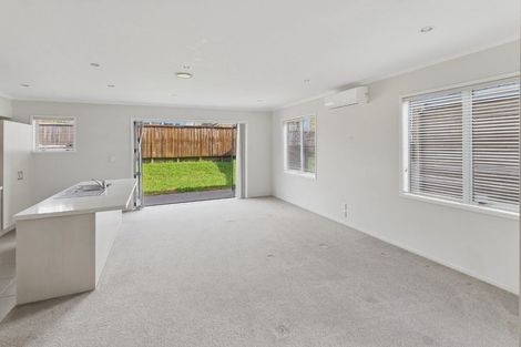 Photo of property in 39 Station Street, Hobsonville, Auckland, 0616