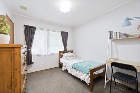 Photo of property in 50 Rhinevale Close, Henderson, Auckland, 0612