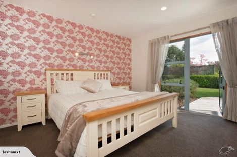 Photo of property in 8 Citrus Grove, Mapua, 7005