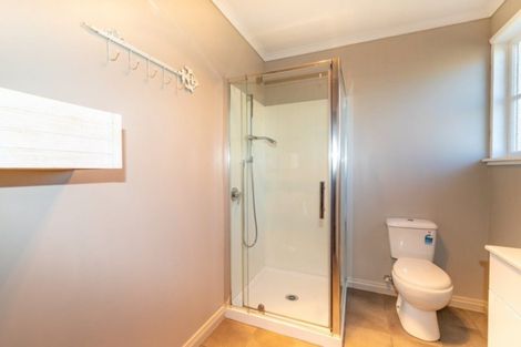 Photo of property in 10 Derby Street, Green Island, Dunedin, 9018