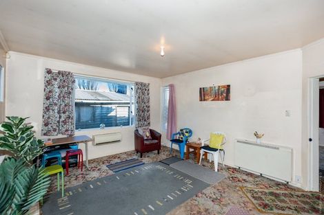 Photo of property in 2/102 Yaldhurst Road, Sockburn, Christchurch, 8042