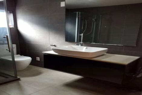 Photo of property in 208 Don Buck Road, Massey, Auckland, 0614