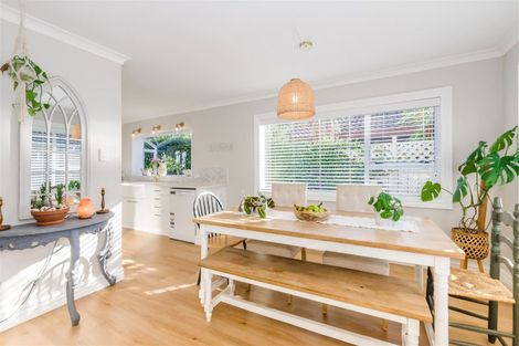 Photo of property in 39 The Drive, Paraparaumu Beach, Paraparaumu, 5032