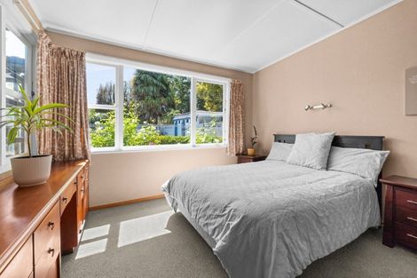 Photo of property in 36 Kaiapo Road, Camberley, Hastings, 4120