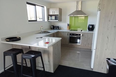 Photo of property in 1 Saint Abbs Place, North Dunedin, Dunedin, 9016