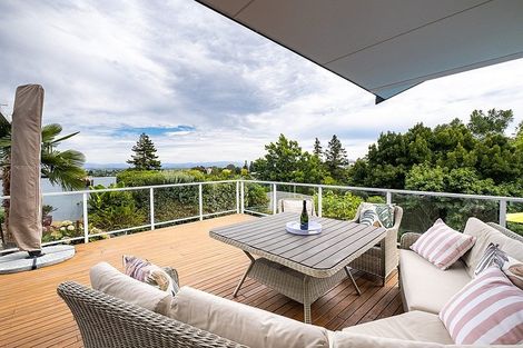 Photo of property in 13 Awarua Crescent, Havelock North, 4130