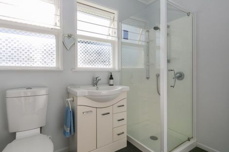 Photo of property in 1b Avon Terrace, Taradale, Napier, 4112