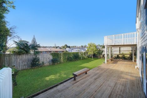 Photo of property in 496 Blockhouse Bay Road, Blockhouse Bay, Auckland, 0600